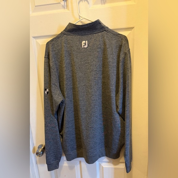 Footjoy (FJ) Pull-Over - Picture 2 of 5